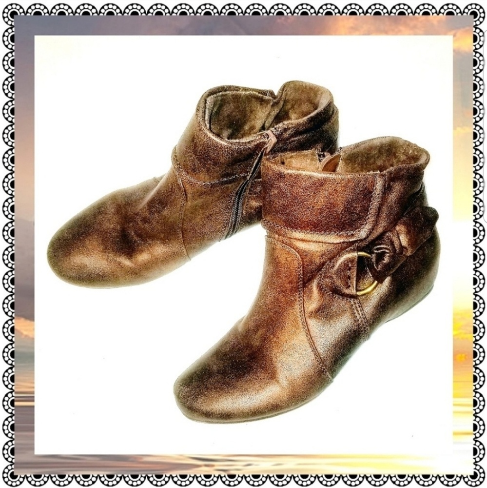{BareTraps} SAYDIE brown zipup booties, sz 7